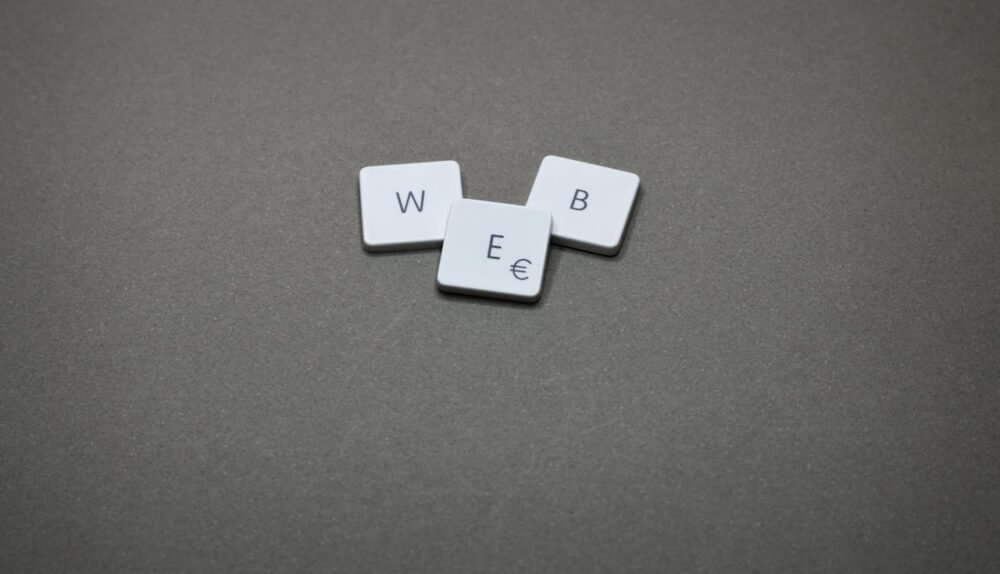 Como criar um site de notícias variadas