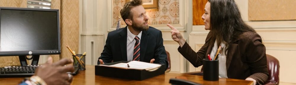 Como escolher um bom advogado